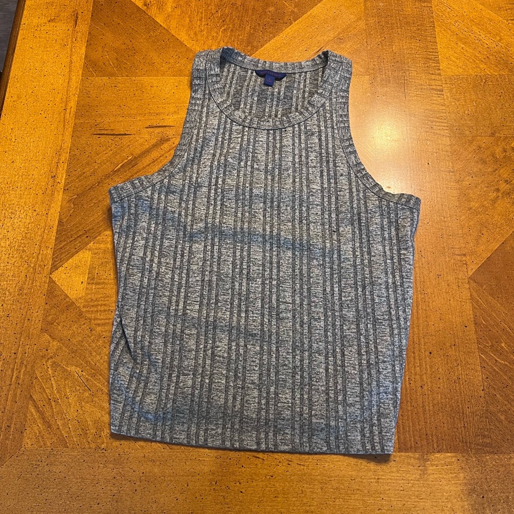 Aeropostale Gray Sleeveless Top